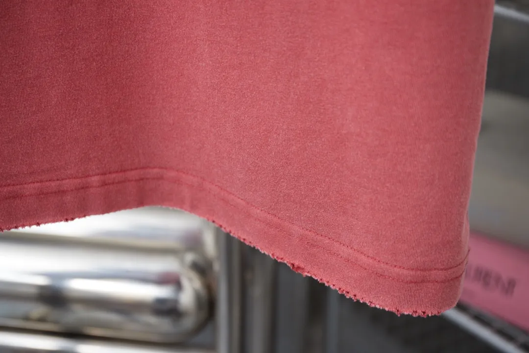🅿️220 Chrome Hearte 25SS early spring new model, lightning hot diamond short sleeves, light luxury, a must-have item for daily commuting for men and women, correct version, welcome to compare, detailed features · 280g 100% cotton double yarn jersey fabric · Special thickened 32 pieces of double-strand 1X1 thread in the same vat · Imported Australian matte pearlescent diamond ➕ direct-injection printing pattern. Ready-made garments are dyed. Then do the faded fried snowflake process, then wash it to make it look old. Common washing improves the effect · Double-needle stitching and cross-stitch process · Original main mark, washed tag, branded moisture-proof paper packaging Color: black/blue/orange Size: S/M/L/XL
